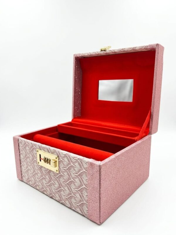 d62139ee-ae89-4880-a971-55c42031fbf9