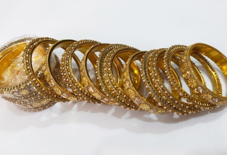 gold color bangle