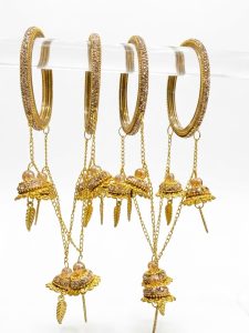 Kundan Latkan Bangle Set